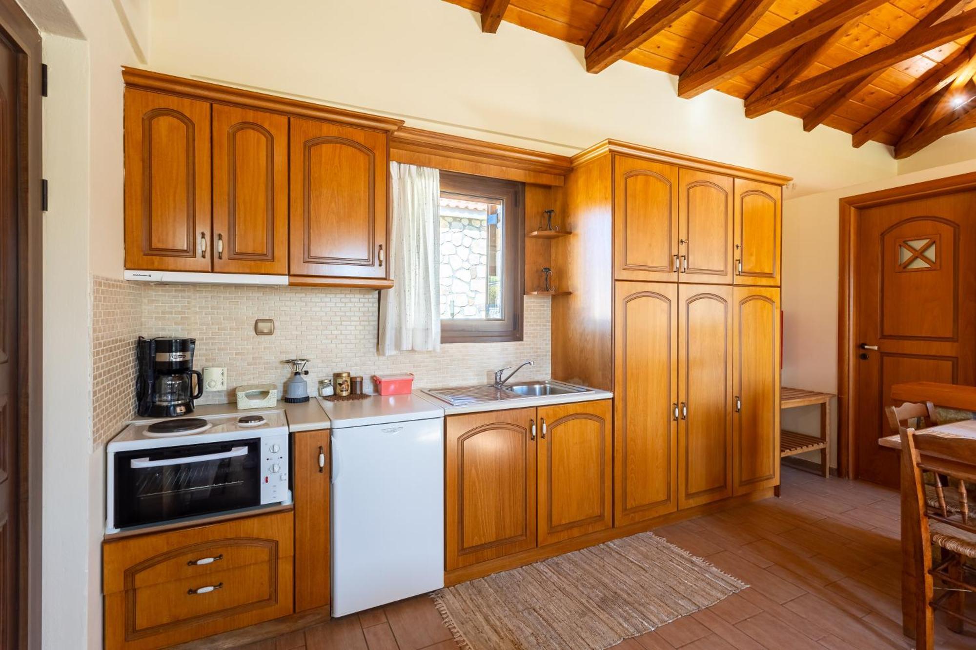 Pleiades Studios All Season Gems - Korinthos Stone Retreats Kalianoi Buitenkant foto
